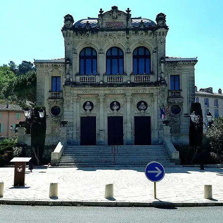 Urbain Du Théâtre Antique Maison De Et Terrasse *